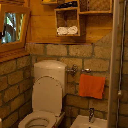 Treehouse Bosnia * Trnovo